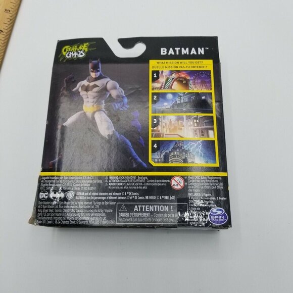 Spin Master DC The Caped Crusader Batman 4" Figure 1st Edition - Picture 4 of 4